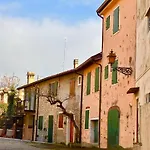 Antico Borgo San Zeno Apartman *
