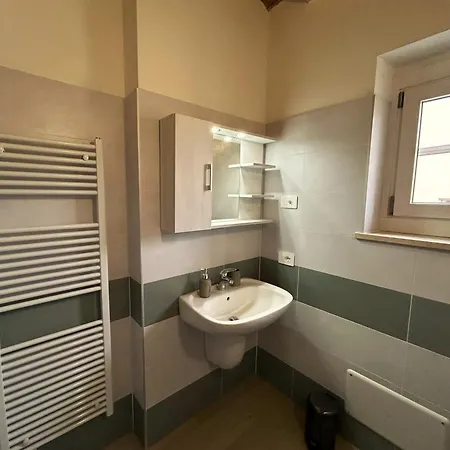 Antico Borgo San Zeno Апартаменты *